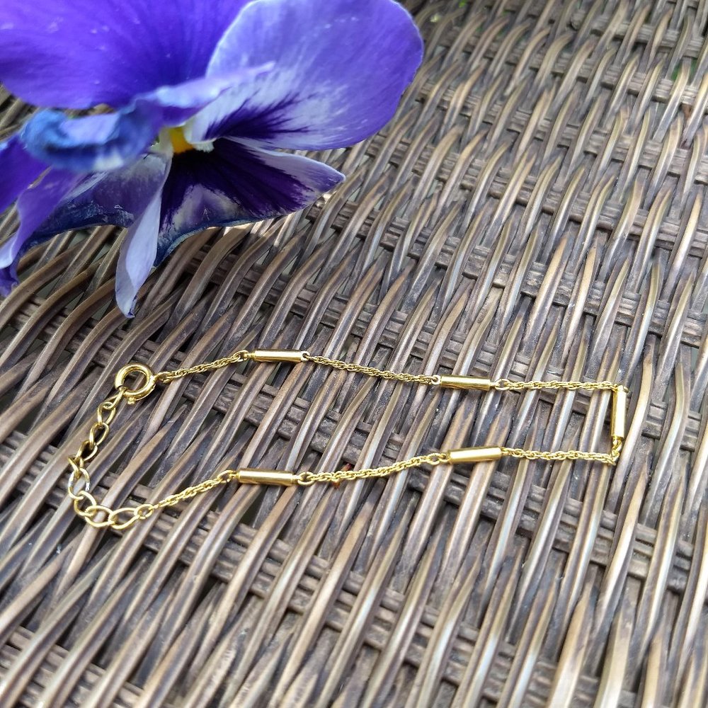 vintage 70s 'gold' magnetic health bracelet by TDK 🎈HOST PICK 🎈